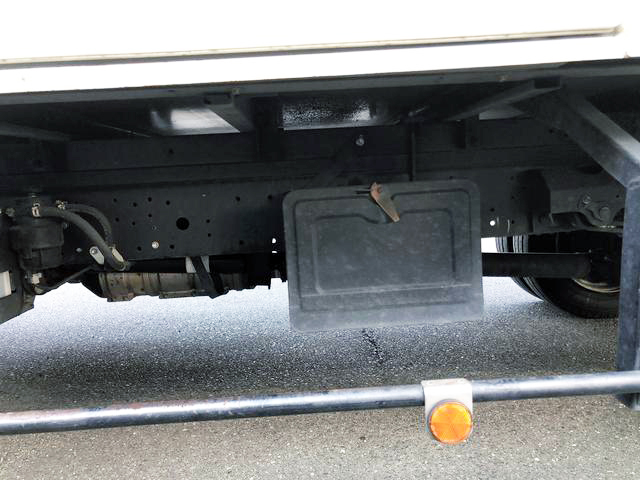 トヨタトヨエースアルミバン小型（2t・3t）[写真28]