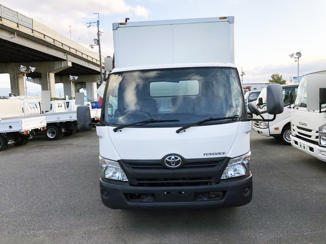 トヨタトヨエースアルミバン小型（2t・3t）[写真05]