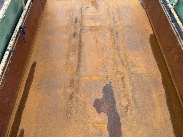 三菱ふそうキャンターダンプ小型（2t・3t）[写真12]