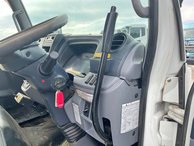 三菱ふそうキャンターダンプ小型（2t・3t）[写真34]