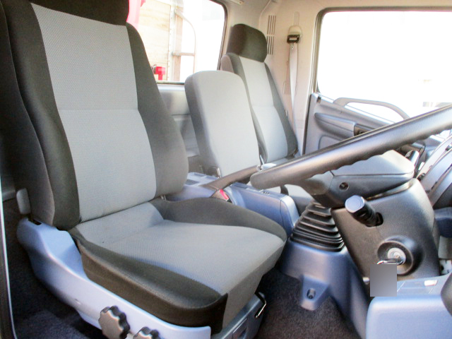 日野レンジャーユニック4段中型（4t）[写真25]