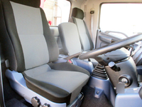 日野レンジャーユニック4段中型（4t）[写真25]