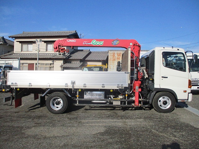 日野レンジャーユニック4段中型（4t）[写真08]