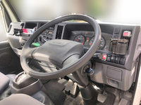 いすゞエルフ平ボディ小型（2t・3t）[写真22]