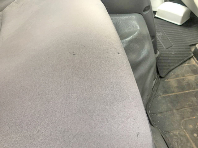 いすゞエルフ平ボディ小型（2t・3t）[写真26]