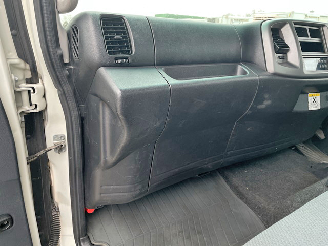 日野レンジャー冷凍車（冷蔵車）中型（4t）[写真32]