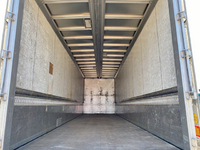 日野プロフィアアルミウイング大型（10t）[写真14]