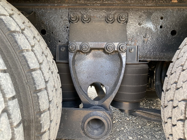 日野プロフィアアルミウイング大型（10t）[写真19]