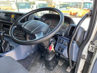 日野プロフィアアルミウイング大型（10t）[写真31]