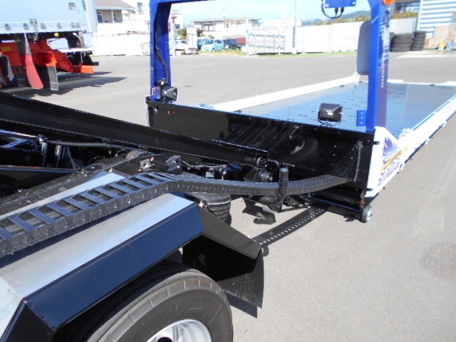 三菱ふそうキャンターセーフティローダー小型（2t・3t）[写真14]