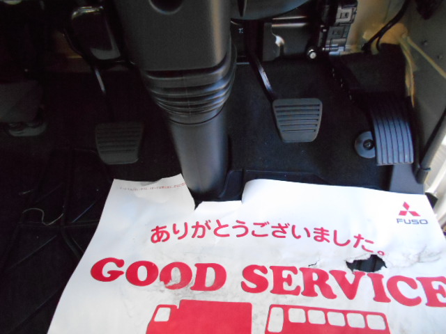 三菱ふそうキャンターセーフティローダー小型（2t・3t）[写真35]