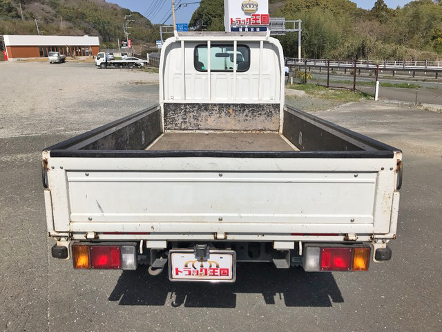 いすゞエルフ平ボディ小型（2t・3t）[写真11]