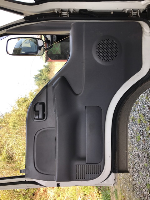 いすゞエルフ平ボディ小型（2t・3t）[写真26]