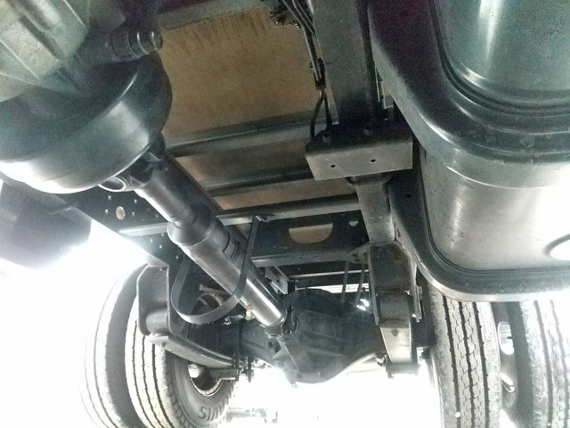 三菱ふそうキャンターアルミバン小型（2t・3t）[写真25]