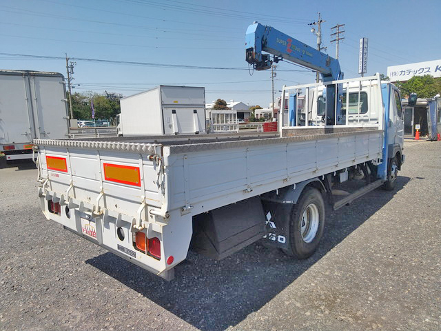 三菱ふそうファイターセルフクレーン3段中型（4t）[写真02]