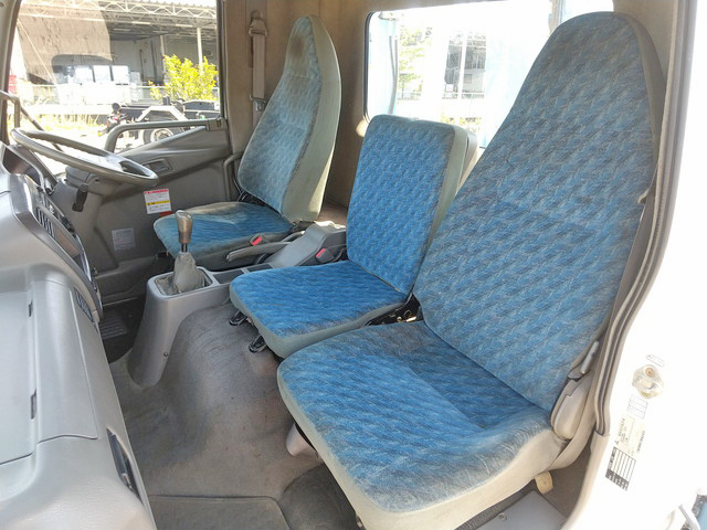 三菱ふそうファイターセルフクレーン3段中型（4t）[写真33]