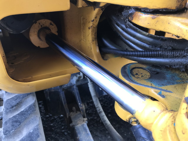 クボタミニユンボ（ミニバックホー）[写真22]