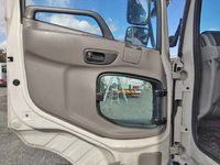 UDトラックスクオンアルミウイング大型（10t）[写真25]