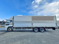 UDトラックスクオンアルミウイング大型（10t）[写真04]