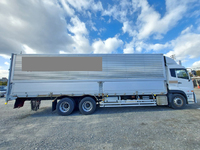 UDトラックスクオンアルミウイング大型（10t）[写真05]