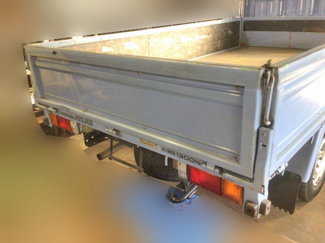 日産アトラス平ボディ小型（2t・3t）[写真05]