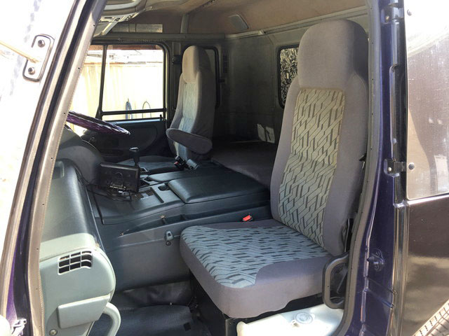 UDトラックスビッグサムダンプ大型（10t）[写真30]