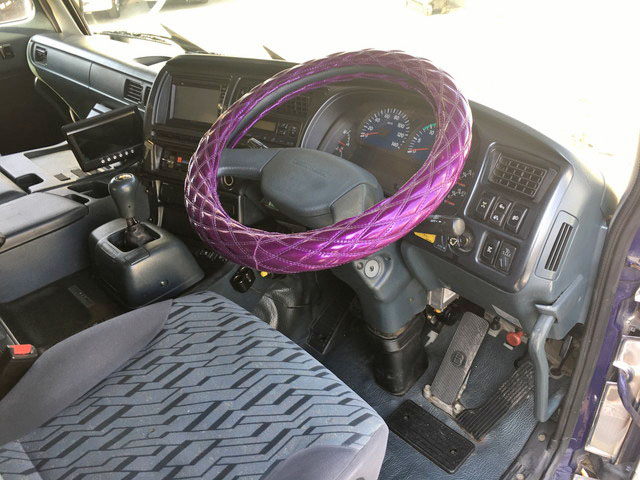 UDトラックスビッグサムダンプ大型（10t）[写真32]