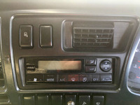 UDトラックスビッグサムダンプ大型（10t）[写真36]