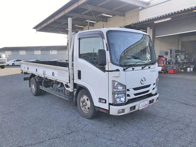 マツダタイタン平ボディ小型（2t・3t）[写真03]