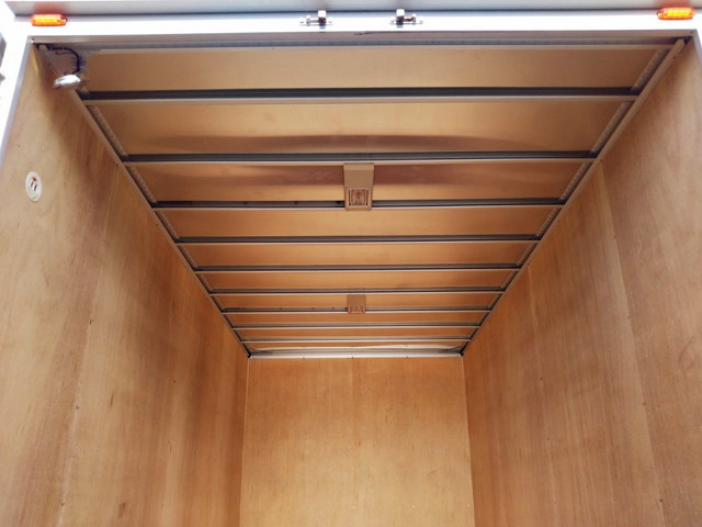 トヨタダイナアルミバン小型（2t・3t）[写真11]