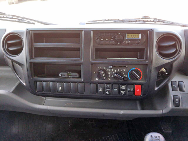 トヨタダイナアルミバン小型（2t・3t）[写真36]