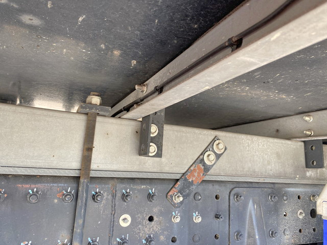 三菱ふそうキャンター冷凍車（冷蔵車）小型（2t・3t）[写真21]