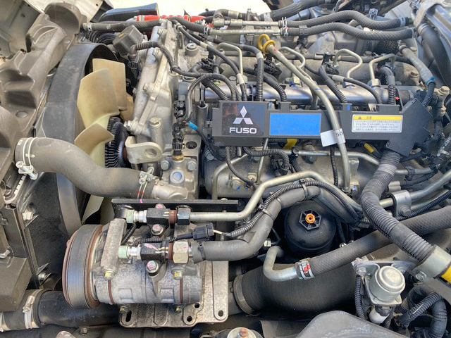 三菱ふそうキャンター冷凍車（冷蔵車）小型（2t・3t）[写真27]