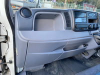 三菱ふそうキャンター冷凍車（冷蔵車）小型（2t・3t）[写真34]