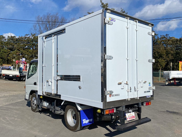 三菱ふそうキャンター冷凍車（冷蔵車）小型（2t・3t）[写真04]