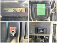 マツダタイタンクレーン3段小型（2t・3t）[写真38]