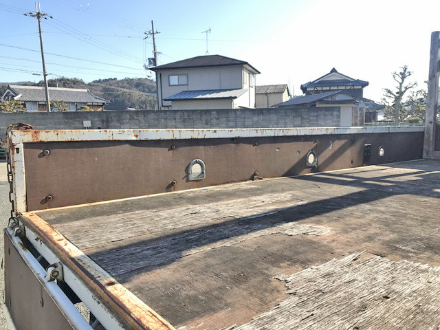 マツダタイタンクレーン3段小型（2t・3t）[写真08]