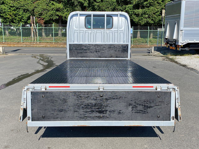 いすゞエルフ平ボディ小型（2t・3t）[写真12]