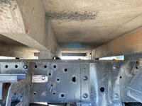 いすゞエルフ平ボディ小型（2t・3t）[写真21]