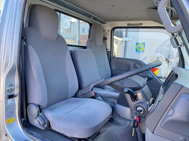 いすゞエルフ平ボディ小型（2t・3t）[写真30]