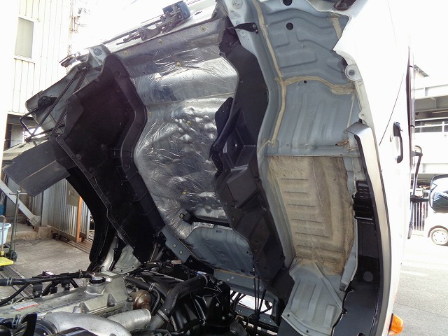 日野レンジャー冷凍車（冷蔵車）中型（4t）[写真23]