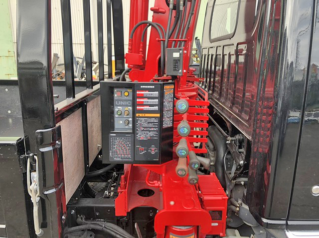 いすゞエルフクレーン4段小型（2t・3t）[写真13]