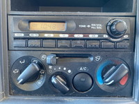 いすゞエルフアルミバン小型（2t・3t）[写真37]