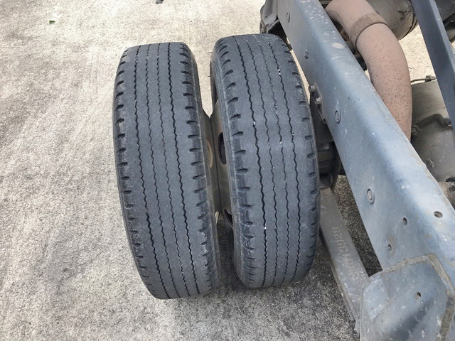 三菱ふそうキャンターダンプ小型（2t・3t）[写真20]