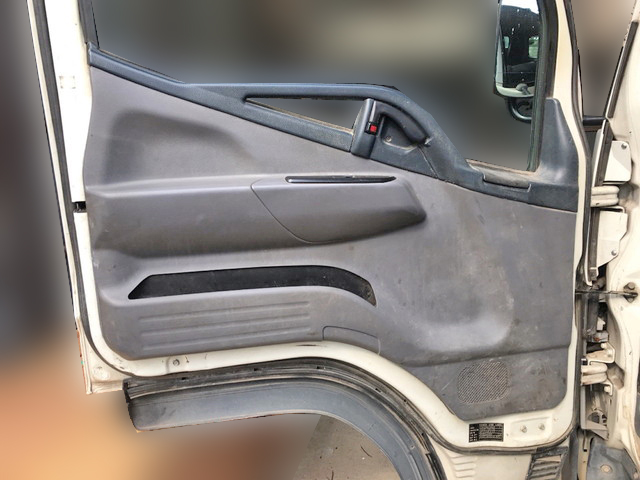 三菱ふそうキャンターダンプ小型（2t・3t）[写真24]