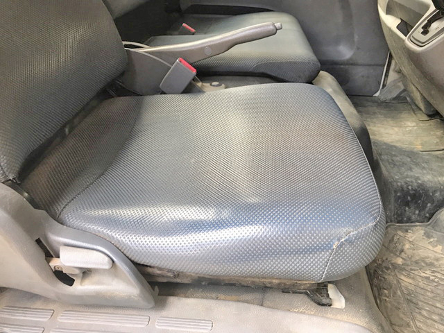 三菱ふそうキャンターダンプ小型（2t・3t）[写真28]