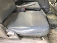 三菱ふそうキャンターダンプ小型（2t・3t）[写真28]