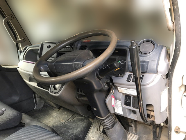 三菱ふそうキャンターダンプ小型（2t・3t）[写真30]