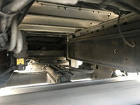 UDトラックスクオンアルミウイング大型（10t）[写真18]