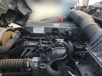 UDトラックスクオンアルミウイング大型（10t）[写真23]